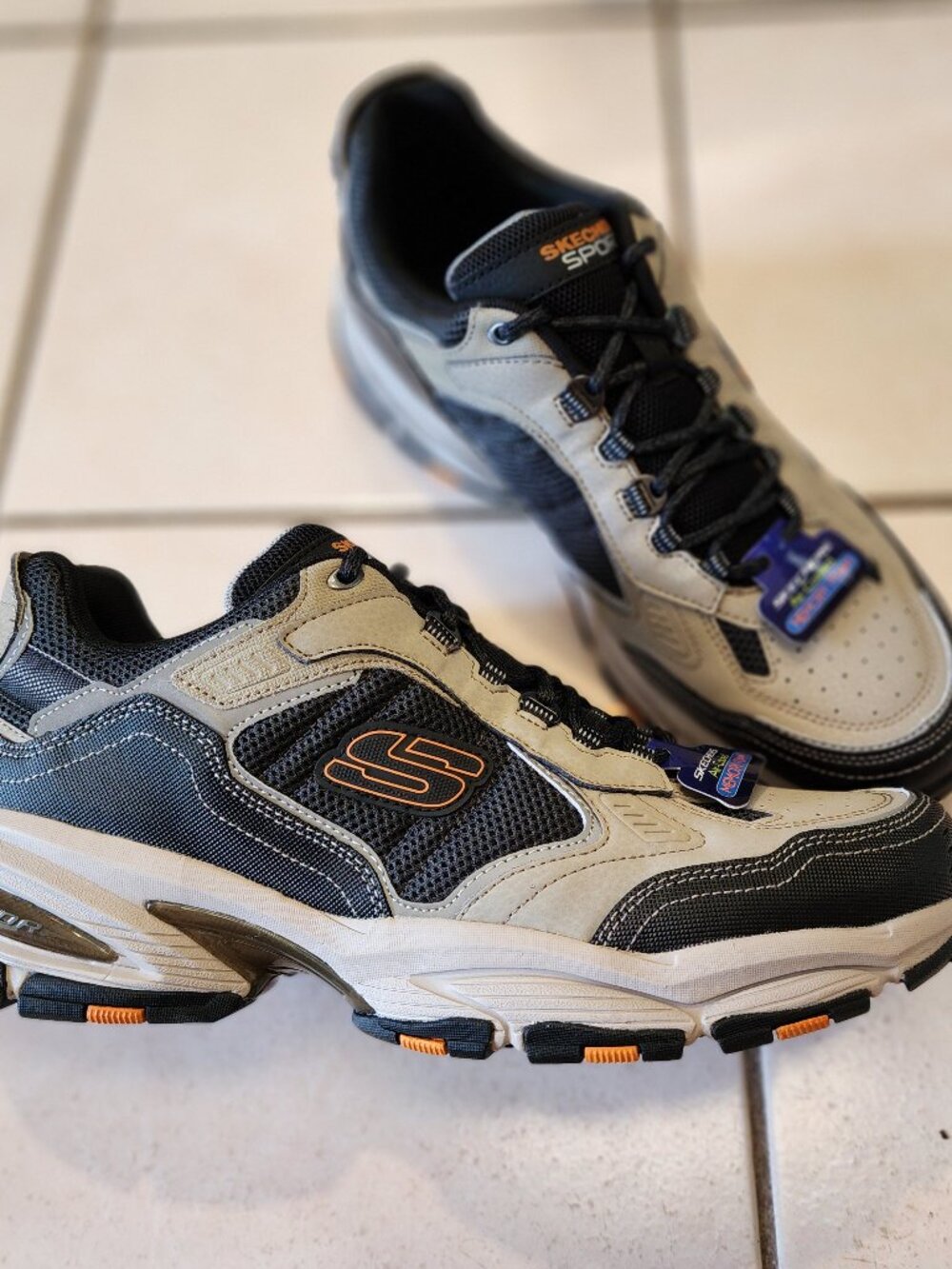 Skechers Vigor 3.0 Shoes, Lace-Up, Taupe/Black, NIB, Men's 12M